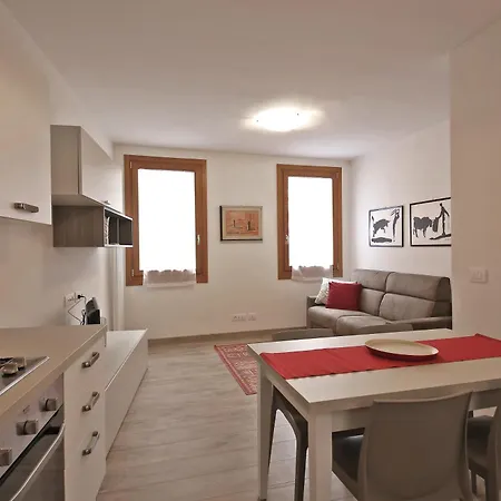 Ca' Ruffoni Terrace Lägenhet *